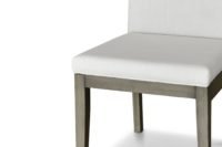 Leo Chair Close